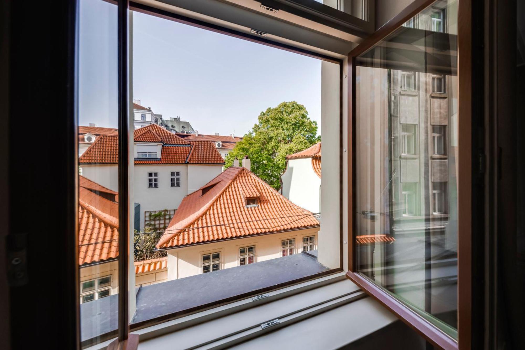 New Town Oases Apartment Prag Exterior foto